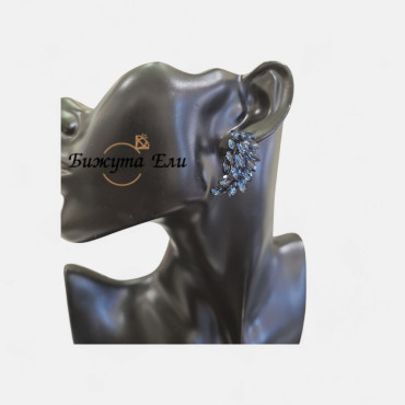 Официални обеци със сини кристали