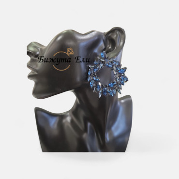 Официални обеци със сини кристали