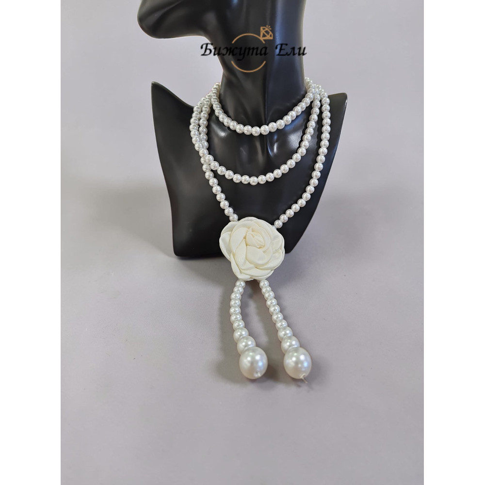 Дълго колие с перли 