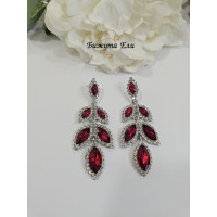 Официални обеци с червени кристали