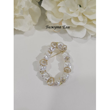 Брошка с перли 