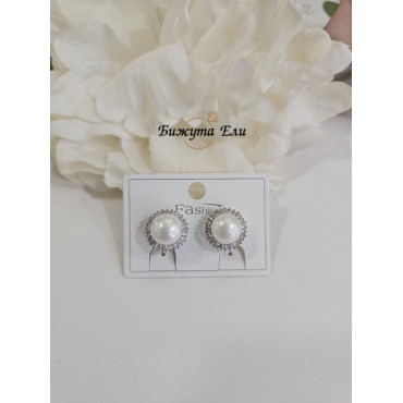 Обеци с  клипс