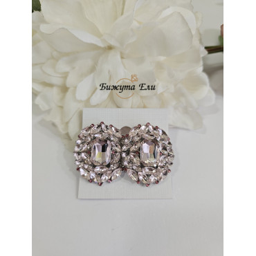 Обеци с кристали