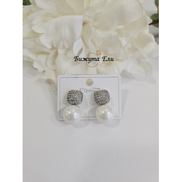 Обеци с клипс