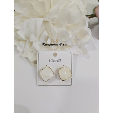 Обеци с клипс