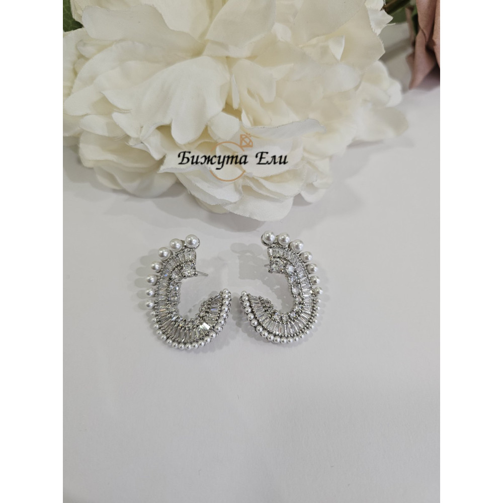 Обеци с перли и кристали