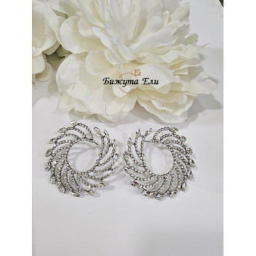 Официални обеци с бели кристали